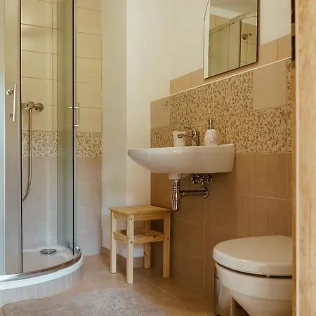 Pod Strani Appartement *