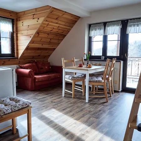 Pod Strani Appartement *